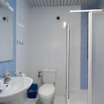 דירה Iv *