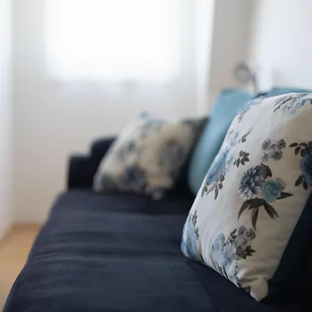 Apartment Iv